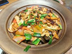 -云海肴·汽锅鸡·云南代表菜(浦江欢乐颂店)