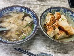 -无名氏宵夜小摊(祝家三姐妹馄饨店)