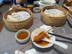 -莱莱小笼·乔艾