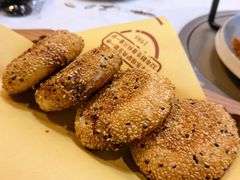 -群生记 群生驴肉 火烧(朝阳站店)