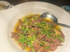 -爱碗亭·鲜炒湖南菜(壹城中心店)