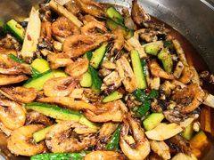 大锅香辣牛蛙虾-胖锅轩(水塔店)