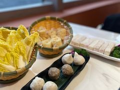 -喃喃椰·糟粕醋椰子鸡火锅(七堡花园店)