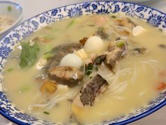 -邱芳粉店(迎宾大道旗舰店)