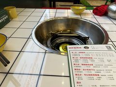-晓彭肥肠鸡·泡椒鸡火锅(水木天地店)