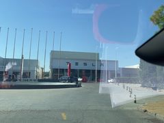 -TESLA 特斯拉(北京南四环中路特斯拉中心)