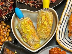 -许哥东北烧烤·铁丳烤串·宫后夹肉(繁花中心店)