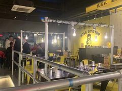 -蚝美人·生蚝海鲜烧烤(茶花园店)