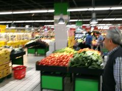 -家乐福(古北店)
