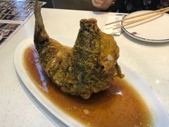 糖醋鲤鱼-闫府私房菜·百年鲁菜(恒隆店)