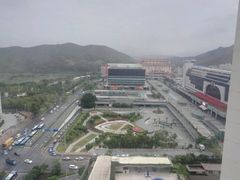 -慢时光青年公寓(罗湖口岸店)