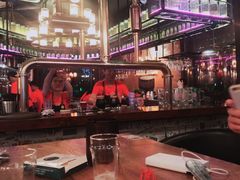 -爱啤精酿·民谣酒馆(滨江店)