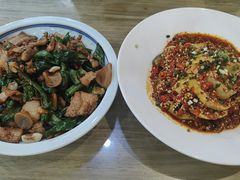 -小四川菜馆(托乐嘉店)