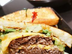 火烤双层牛肉特堡-The Habit Burger Grill 哈比特汉堡(复兴soho店)