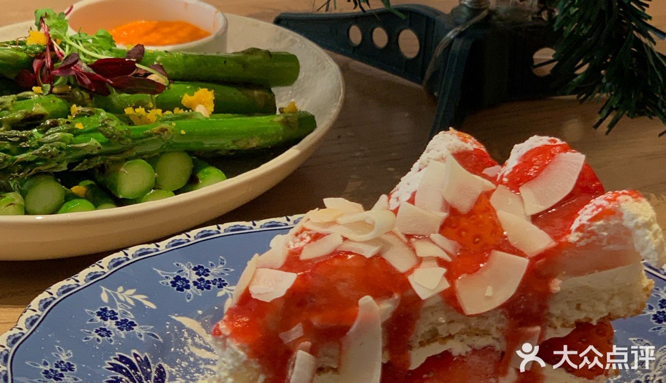 没错，一个月内来吃了两次[憨笑]