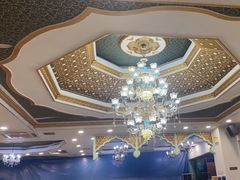 -马尔龙新疆饭店·清真(瑞景店)