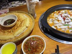 -黑鱼郭我家酸菜鱼(摩尔广场店)
