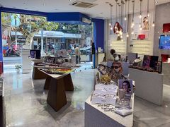 -茂昌眼镜(南京西路店)