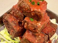 火山豆腐-白仁仔· 活烤海鲜 宵夜(豫园店)