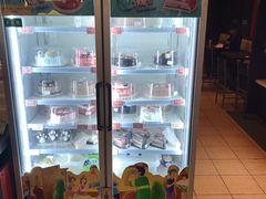 -DQ·蛋糕·冰淇淋(新玛特分店)
