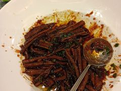 酱爆鳝丝-望乡楼上海菜(日月光店)