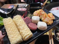 芝士丸-丽江庭院·云南野生菌·海鲜火锅(鼓楼四合院店)
