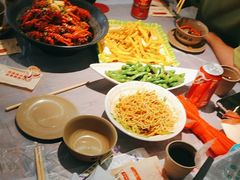 -肥肥虾庄·金牌油焖大虾(汉口城市广场店)
