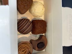 -Laderach 莱德拉(上海环贸iapm店)