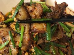 -老鼎万春卤菜(五代传承创始老店)