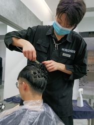 -禾曼造型