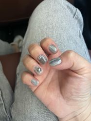 -隅日式美甲美睫專門店