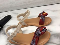 -CHARLES&KEITH(乐峰广场店)