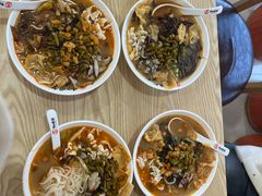 -居鲜味螺蛳粉(客村店)