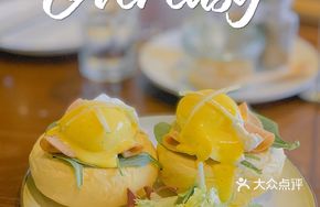 Eggs Benedict