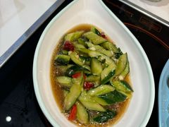 -黄记煌三汁焖锅(新佳丽江汉路店)