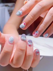 -丽心自助美甲美睫