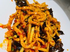 鱼香肉丝-茅庐川菜(青岛凯德店)