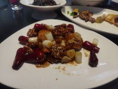 -铜锣湾·有麝自然香(渝北财富中心店)