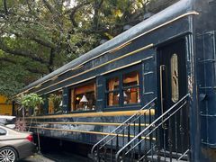 -火车头法国西餐厅