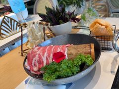 -椰子不语 椰子鸡火锅(淮海店)