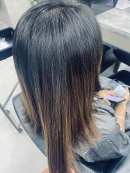 -苏奇发型·烫发染发