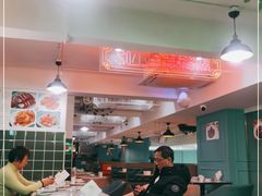 大堂-东鑫记港式茶餐厅(南京东路店)