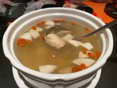 -羽鸽集·乳鸽专门店·地道顺德菜(岭南站店)