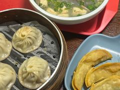 -老新隆牛肉锅贴(新街口店)