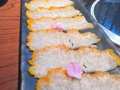 -花菇朵·云山雀 ll 野生菌锅·野果酸汤·精品滇菜(万柳店)