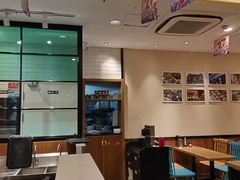 -小杨生煎(金山百联购物中心3楼店)