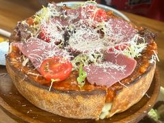 -Dragon Pizza•圆脸龙披萨·牛排餐厅