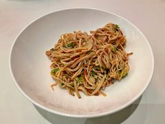 香茜蛋干丝-香乐园·淮扬菜中餐厅·Shang Garden(福田香格里拉店)