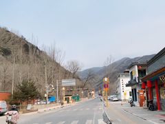 -天天向上素食餐厅(五台山店)