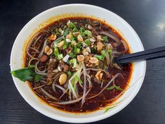 -秦云老太婆摊摊面(磁器口店)